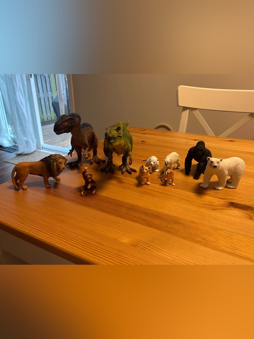 Animal Dinosaur Figurine Set